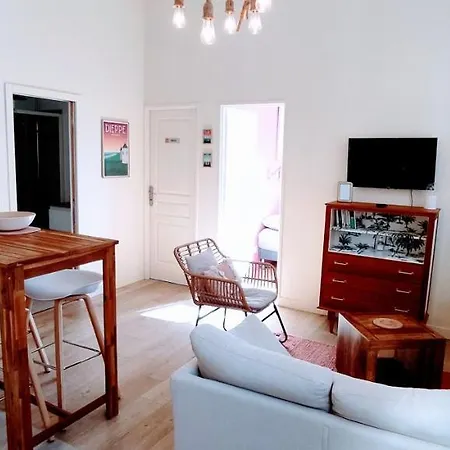 5 Spacieux, Chaleureux, Hyper Centre 300m De La * ディエップ