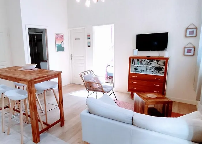 5 Spacieux, Chaleureux, Hyper Centre 300m De La Apartment Dieppe