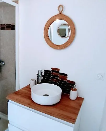 Apartment 5 Spacieux, Chaleureux, Hyper Centre 300m De La Dieppe